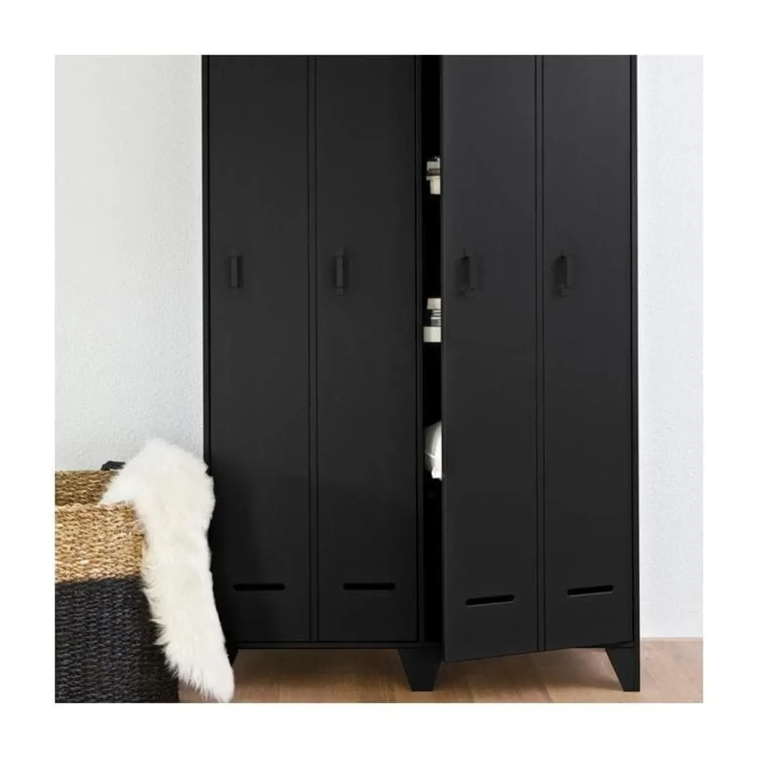 WOOOD Lockerkasten|Industriele Kasten|Stijn Lockerkast 2-Deurs Zwart 103cm