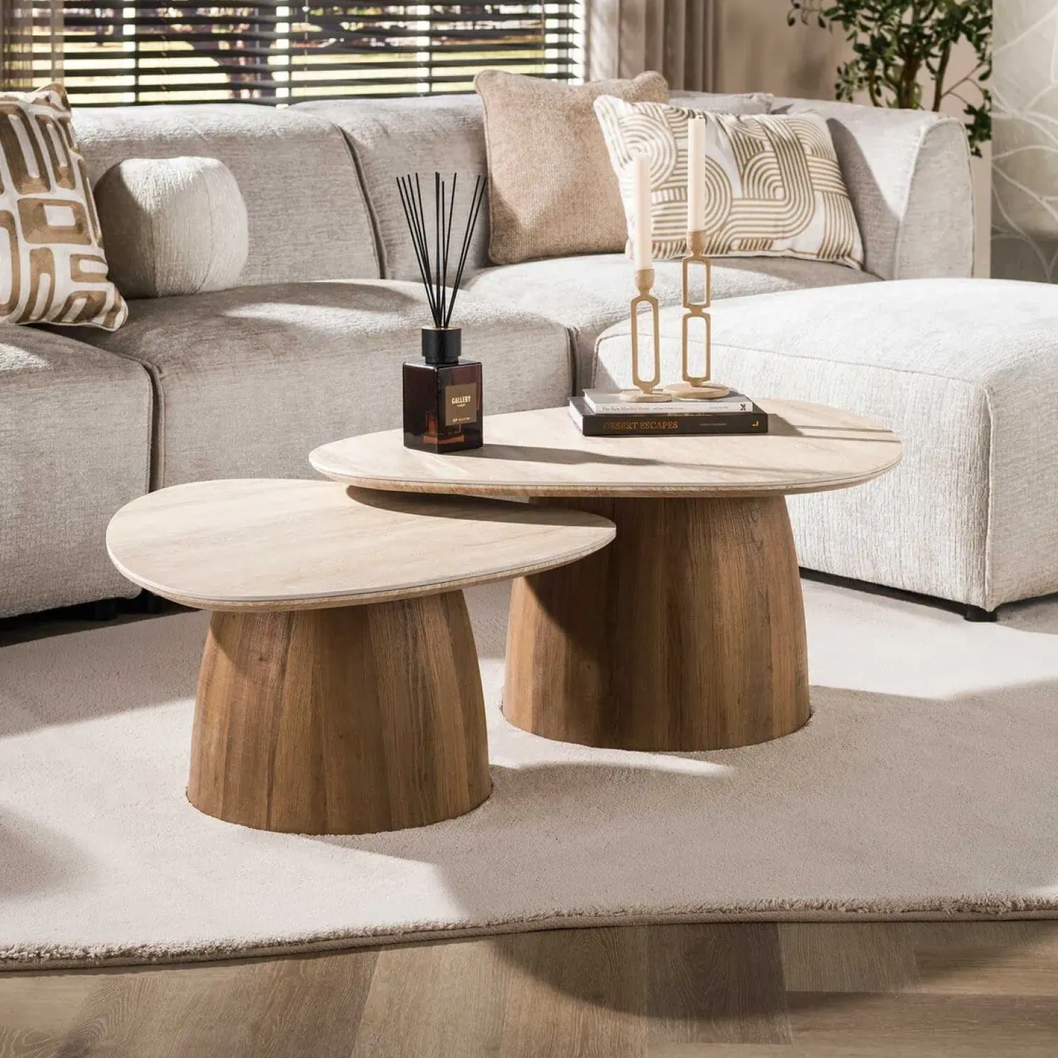 Kalfort Salontafels|Strato Salontafel driehoekig set van 2 Keramiek Travertin