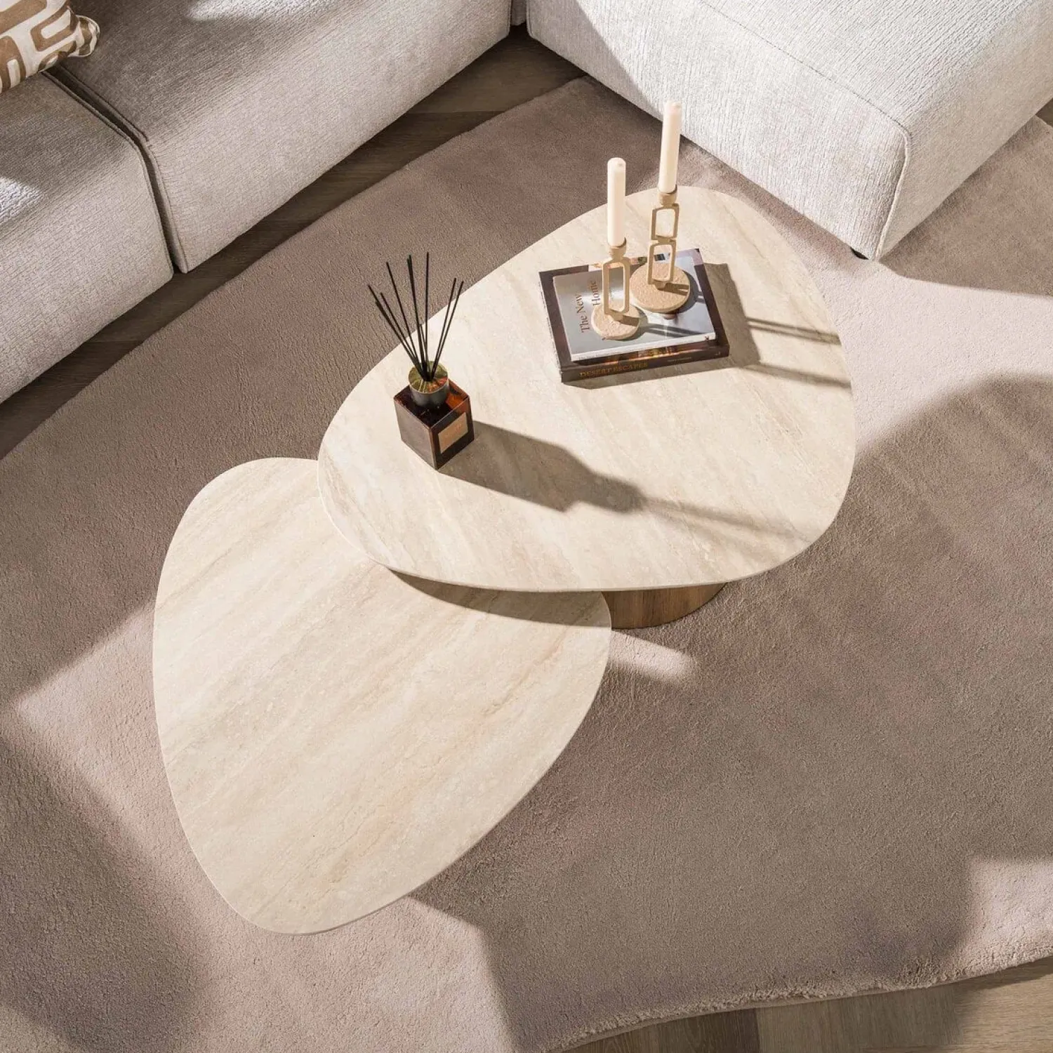 Kalfort Salontafels|Strato Salontafel driehoekig set van 2 Keramiek Travertin