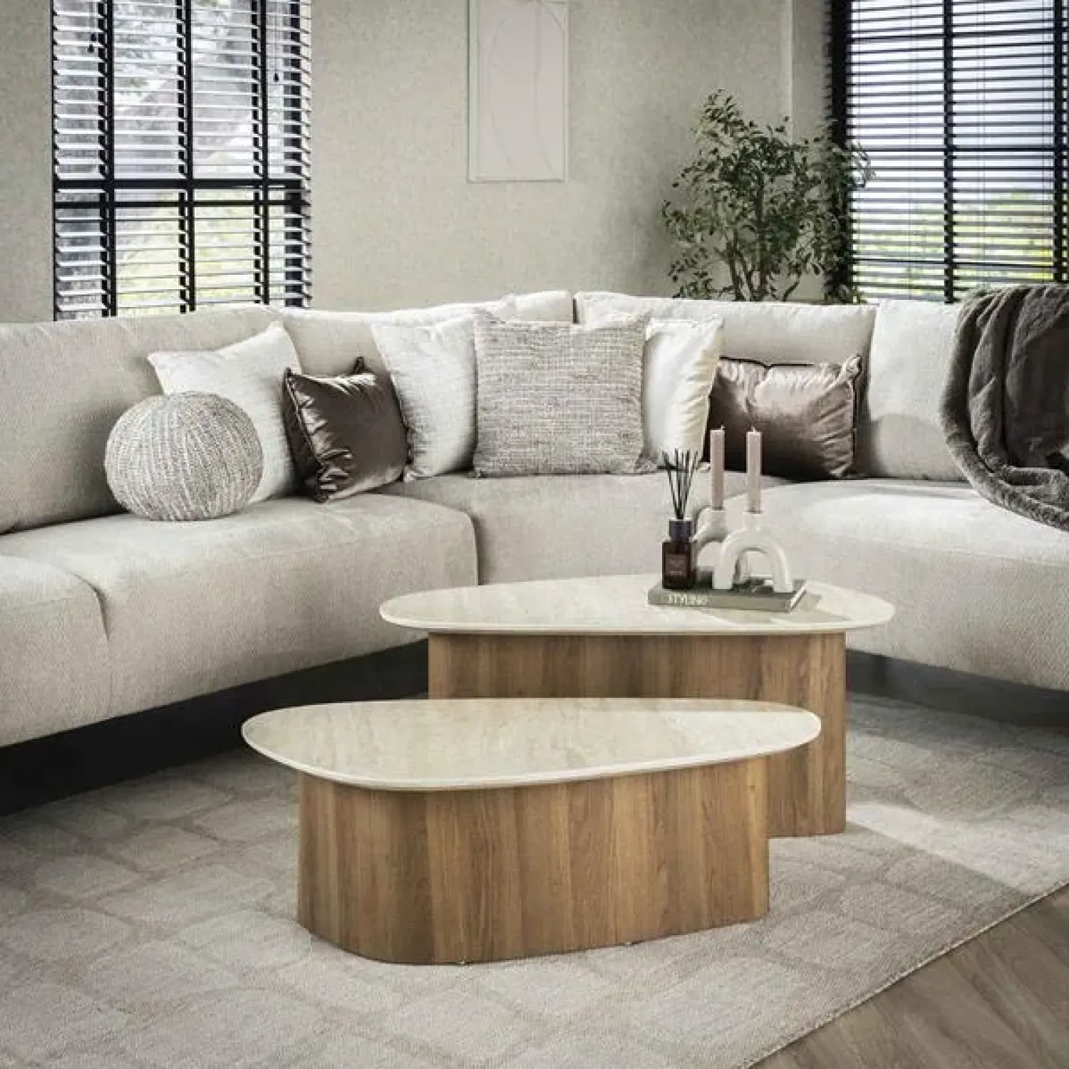 Kalfort Salontafels|Strato Salontafel set van 2 driehoekig Keramiek travertin