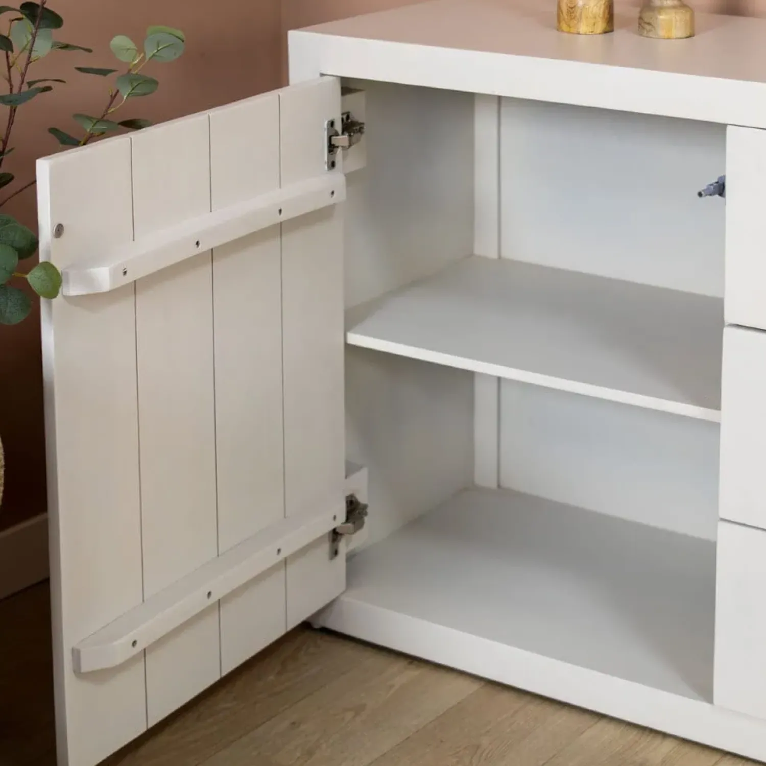 Vane Living Dressoirs|Industriele Kasten|Sven Dressoir zand 180cm