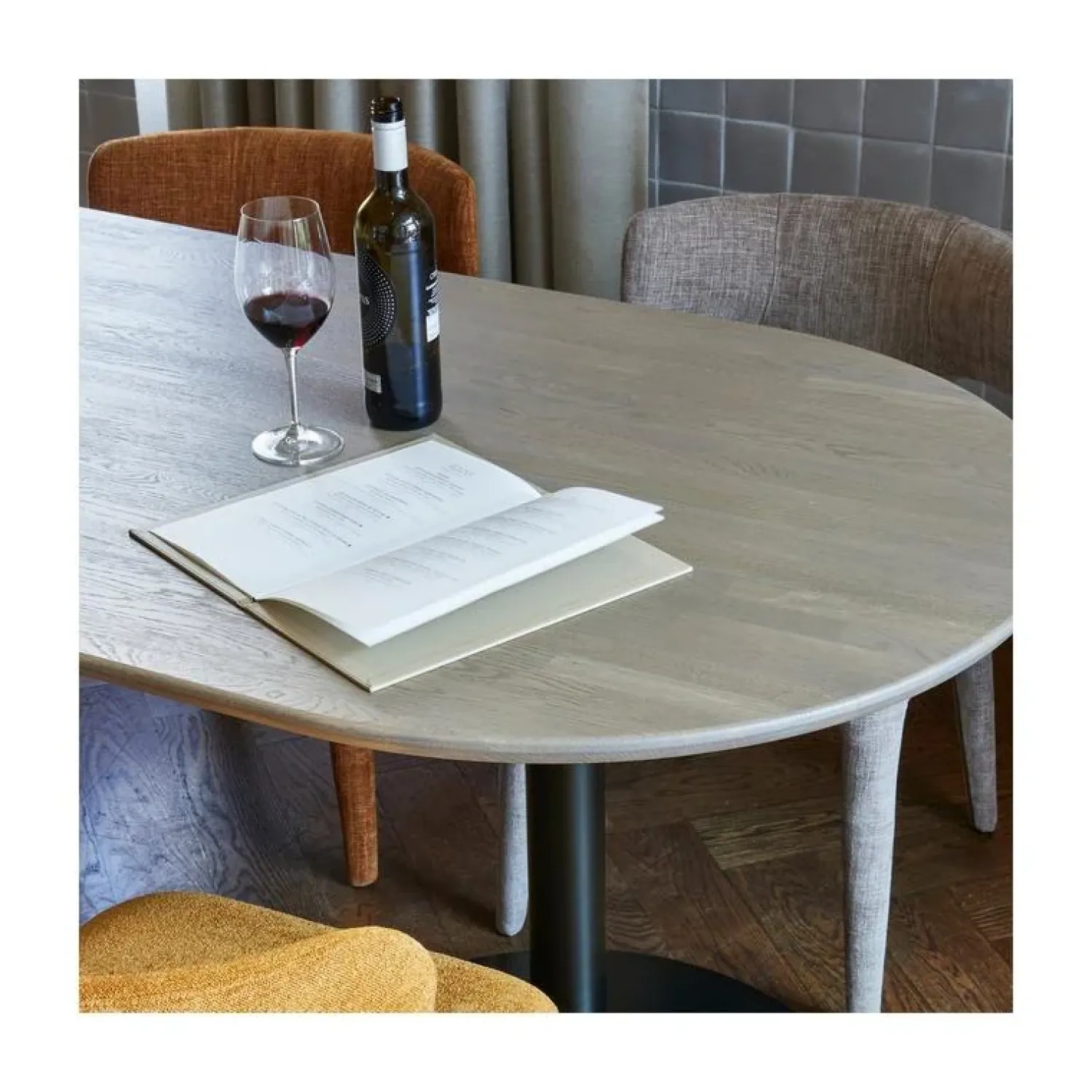 WOOOD Eettafels|Tablo Eettafel ovaal VL Eikenhout pebble grey/zwart 220cm