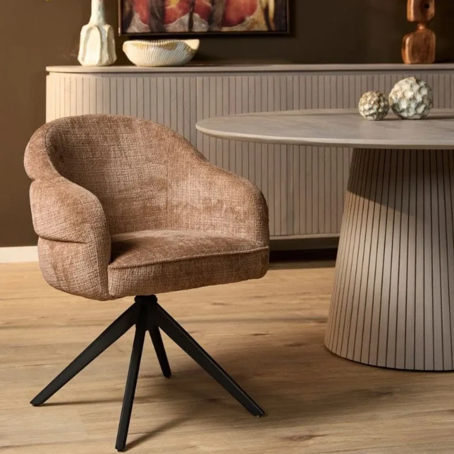 Furndea Eetkamerstoelen|Tessa Eetkamerstoel Cinnamon met Zwarte poot