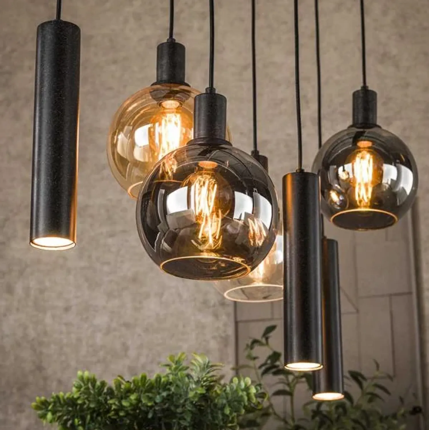 Kalfort Hanglampen|Glazen Hanglamp|Tessio 7-lichts Hanglamp Multikleur glas