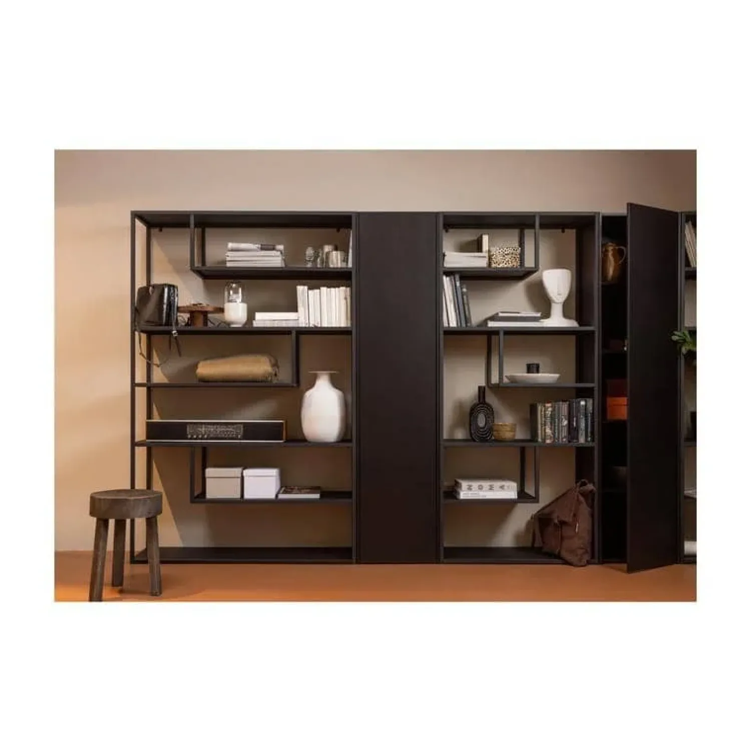 WOOOD Wandkasten|Industriele Kasten|Teun Wandkast smal Grenen zwart 44cm