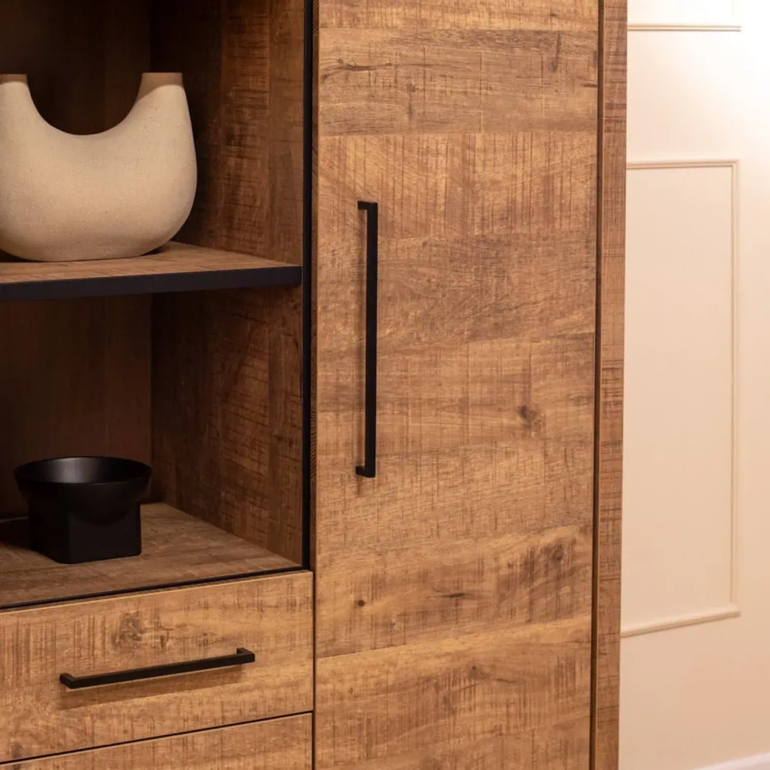 Maison Madera Wandkasten|Vakkenkasten|Thornbay Vakkenkast 2 deuren Hout 135cm