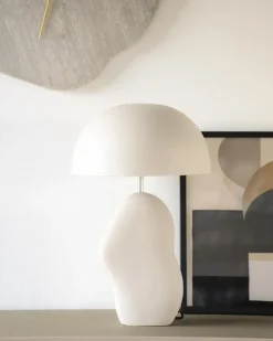By Boo Tafellampen|Uzo 1-lichts Tafellamp beige