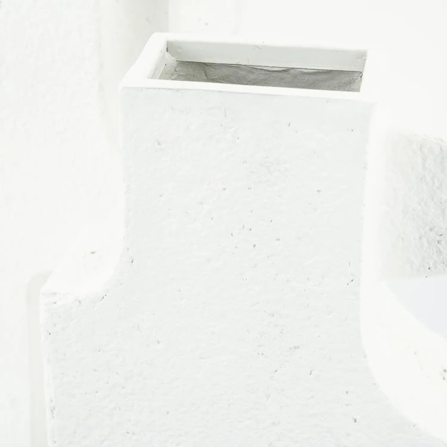 By Boo Vazen|Vaas Tribe small white (Tweedekansje)