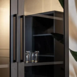 Maison Madera Vitrinekasten|Industriele Kasten|Valente Vitrinekast Zwart 120cm