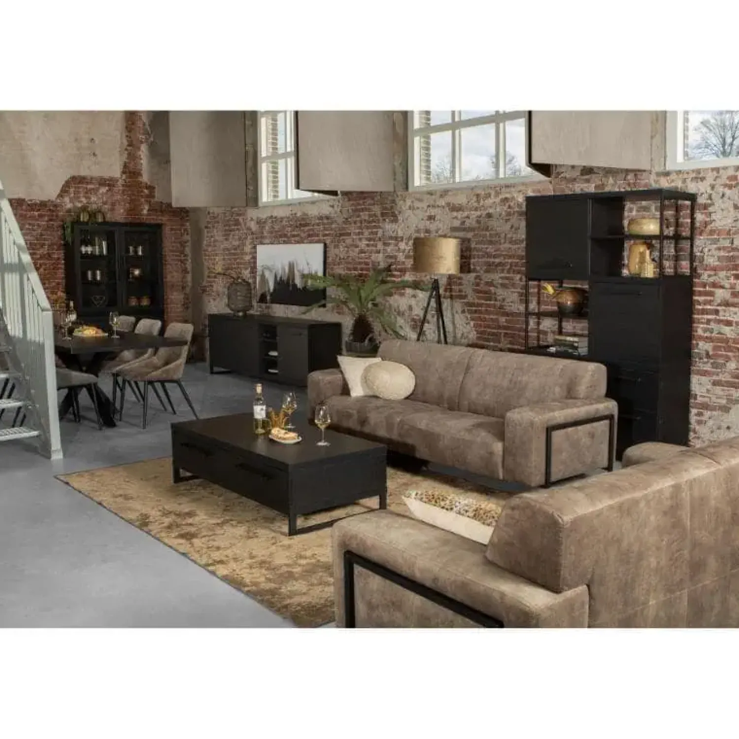 Maison Madera Vitrinekasten|Industriele Kasten|Valente Vitrinekast Zwart 120cm