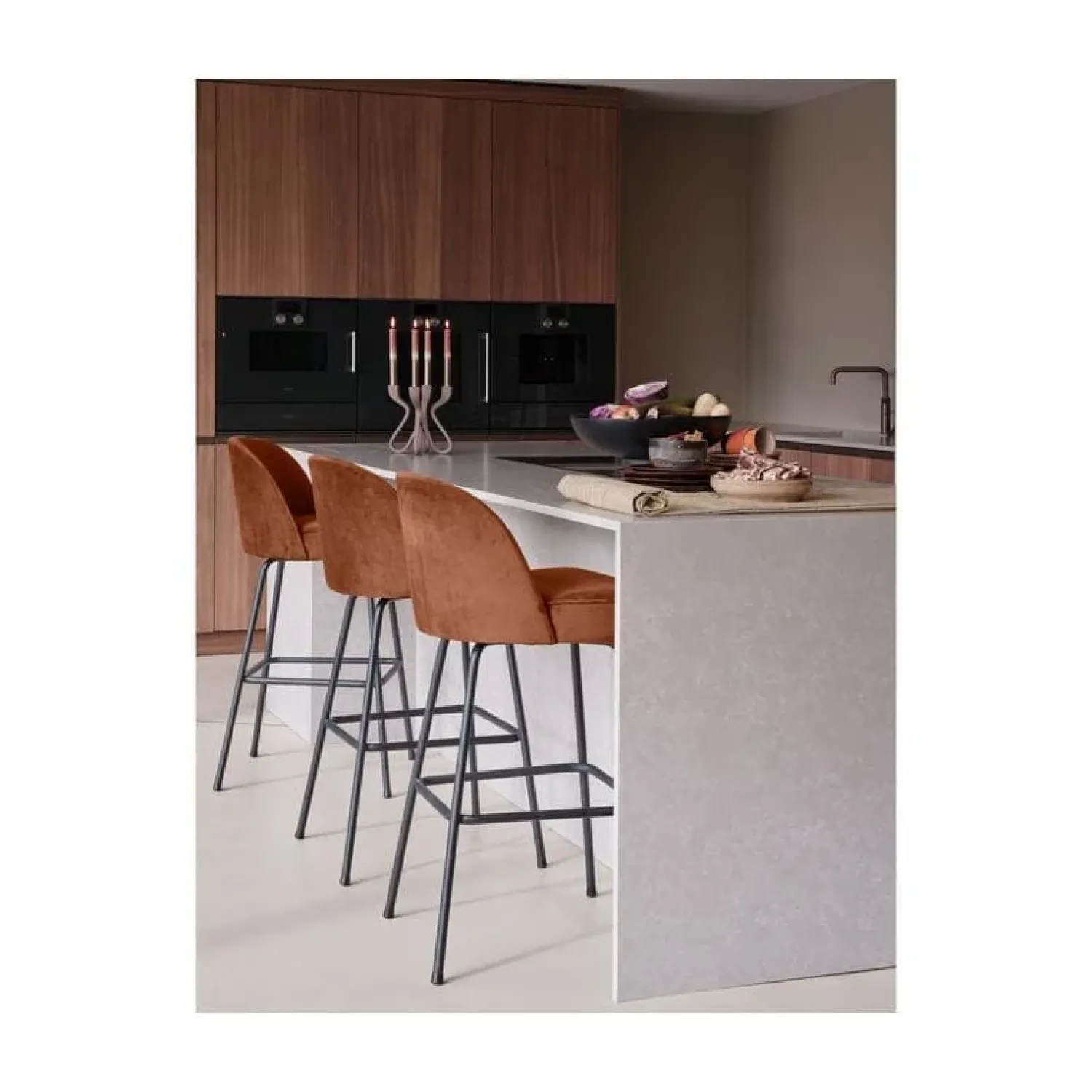 WOOOD Barkrukken|Vogue Barstoel Hoog Velvet Roest