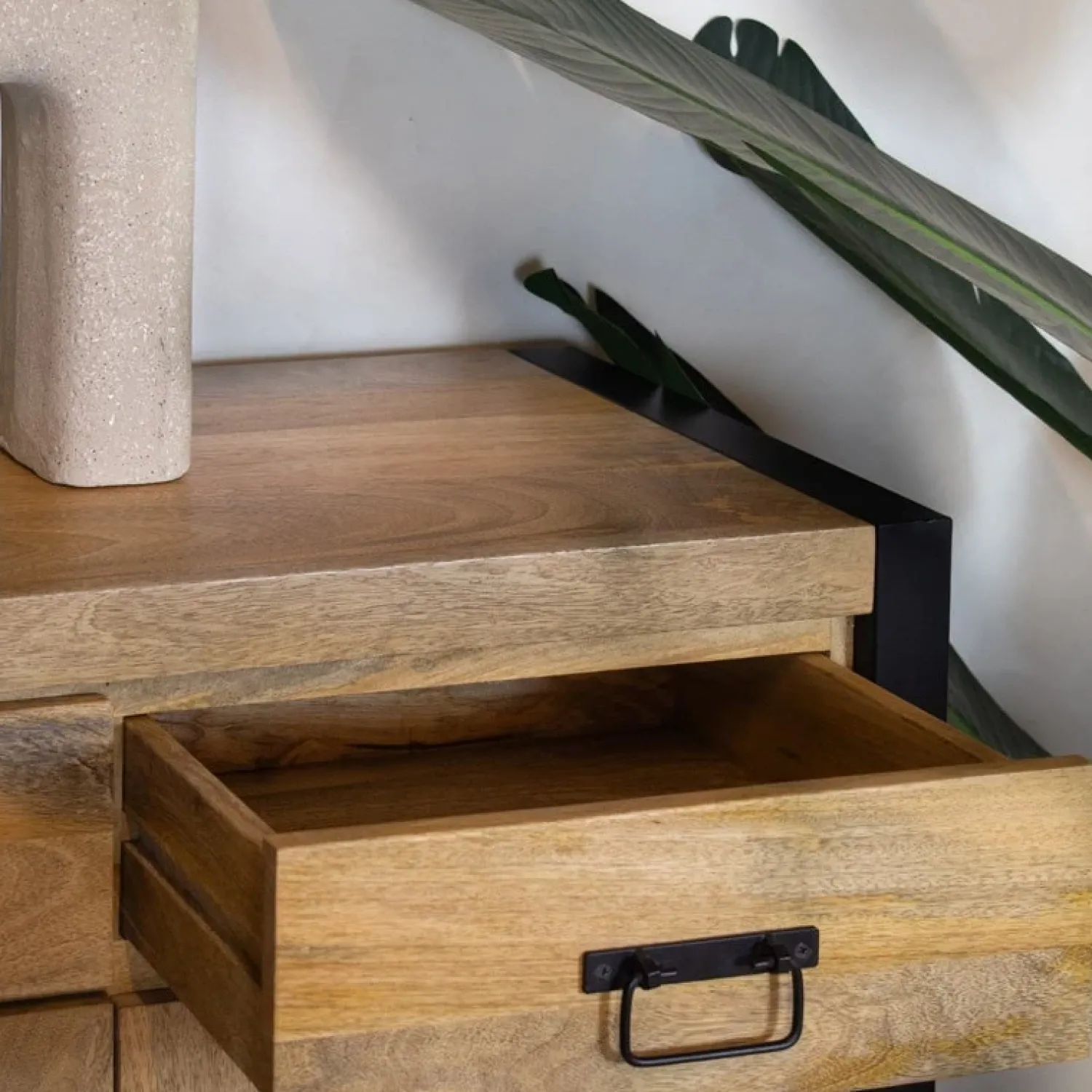 Furndea Wandkasten|Dressoirs|Wandkast mangohout Britt industrieel - 100cm