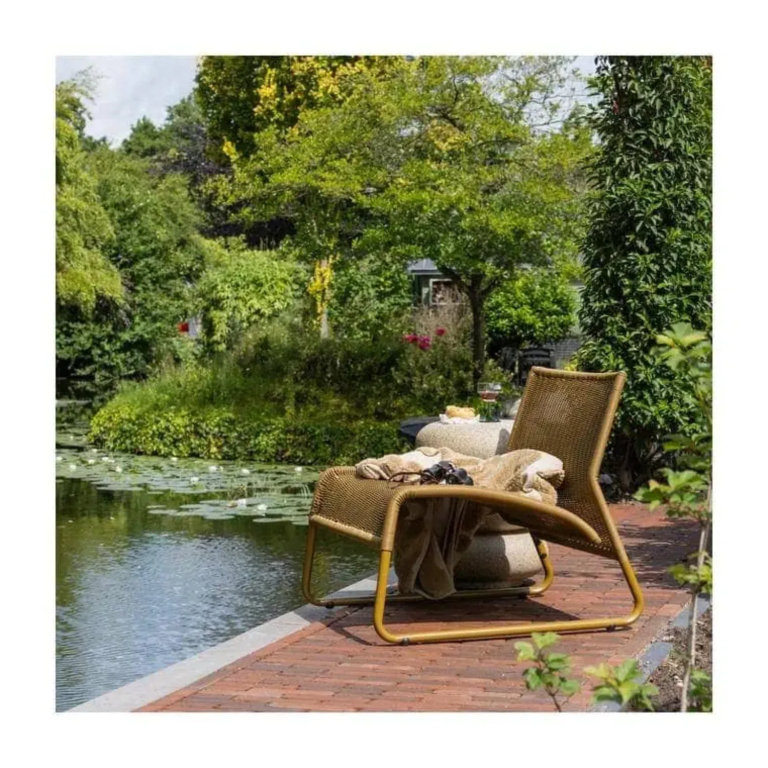 WOOOD Tuinstoelen|West Tuin Loungestoel Honinggeel